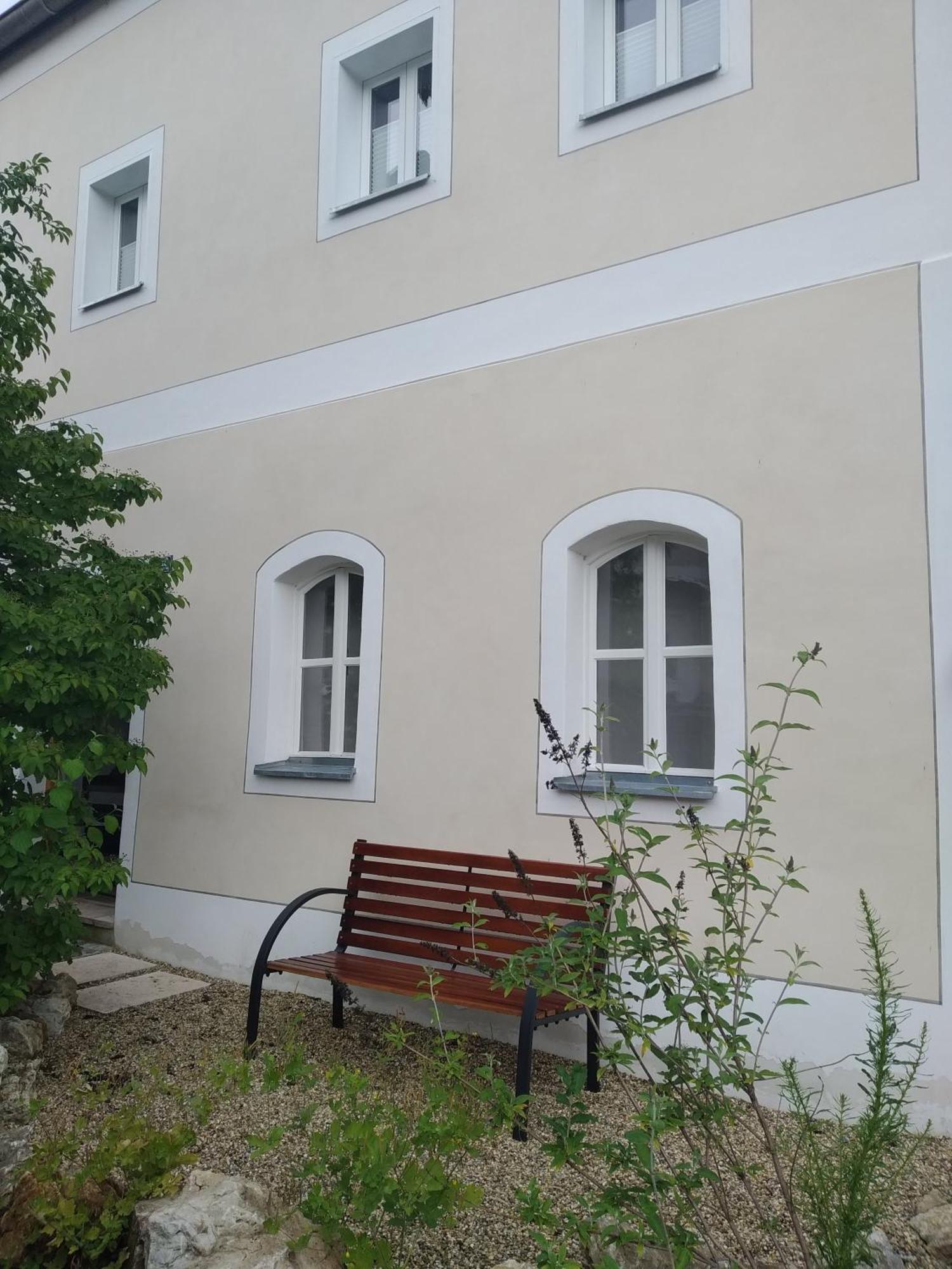 Ferienwohnung Im Historischen Ortskern Von Kallmuenz Exterior photo